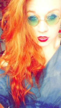 Bloody-Girl 